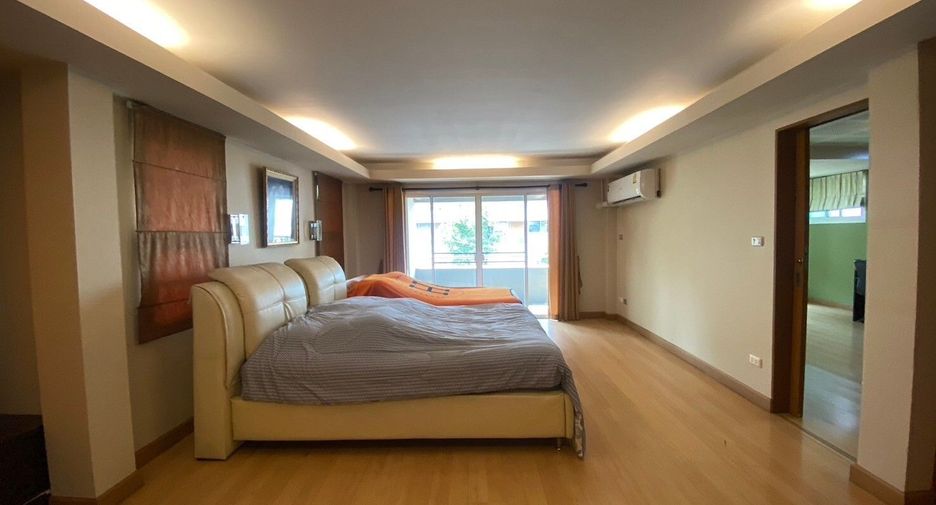 Casa en alquiler de 4 habitaciones en Mueang Chiang Mai, Chiang Mai