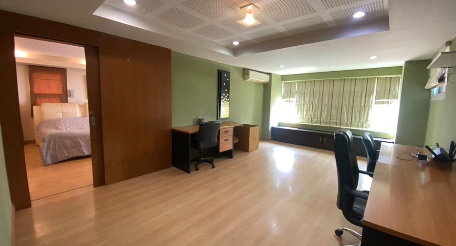 Casa en alquiler de 4 habitaciones en Mueang Chiang Mai, Chiang Mai