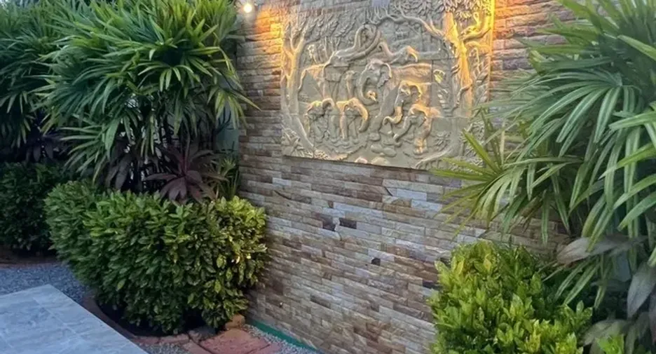 For sale 3 bedrooms villa in Hua Hin, Prachuap Khiri Khan