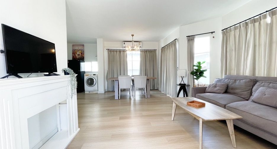 For rent 3 bedrooms house in Mueang Chiang Mai, Chiang Mai