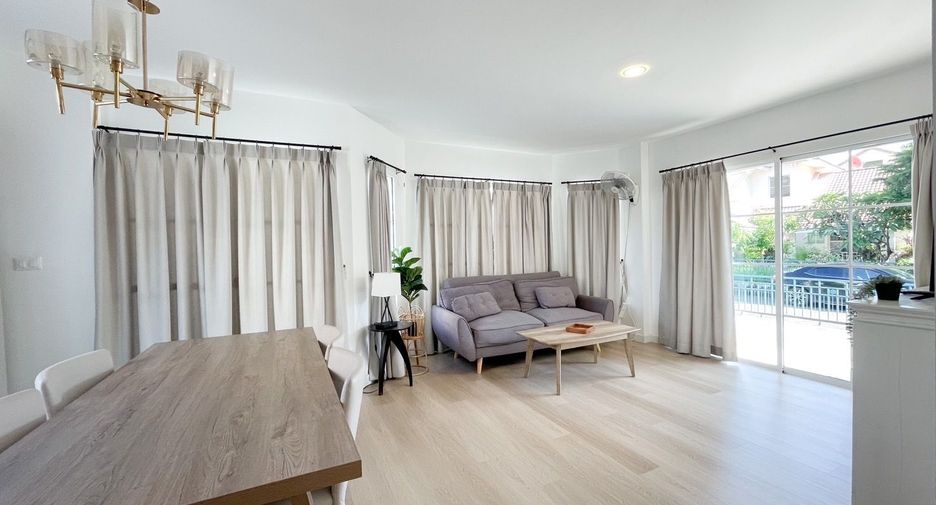 For rent 3 bedrooms house in Mueang Chiang Mai, Chiang Mai