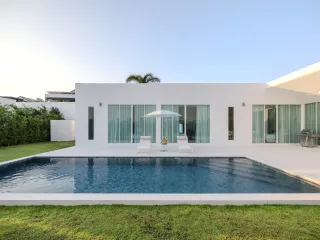 For rent 4 bedrooms villa in Hua Hin, Prachuap Khiri Khan
