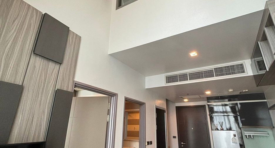 For sale and for rent 2 bedrooms condo in Watthana, Bangkok