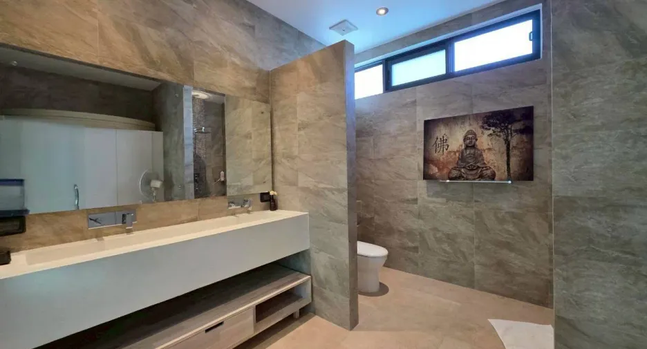 Villa zum Kauf mit 4 Zimmer in Hua Hin, Prachuap Khiri Khan