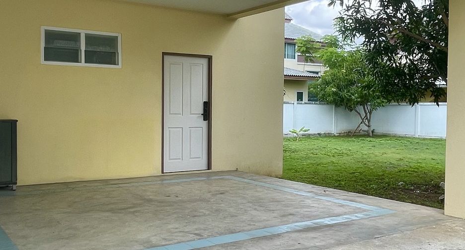 For sale and for rent 4 bedrooms house in San Sai, Chiang Mai