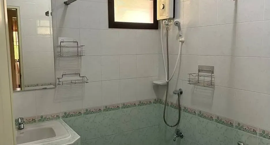 For rent 3 bedrooms house in Hang Dong, Chiang Mai