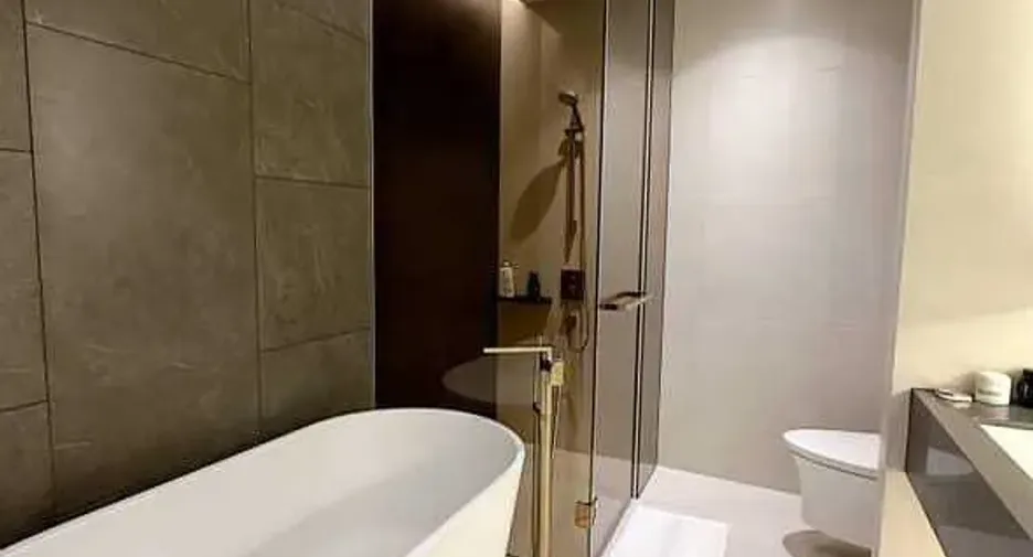 For sale and for rent 2 bedrooms condo in Khlong Toei, Bangkok