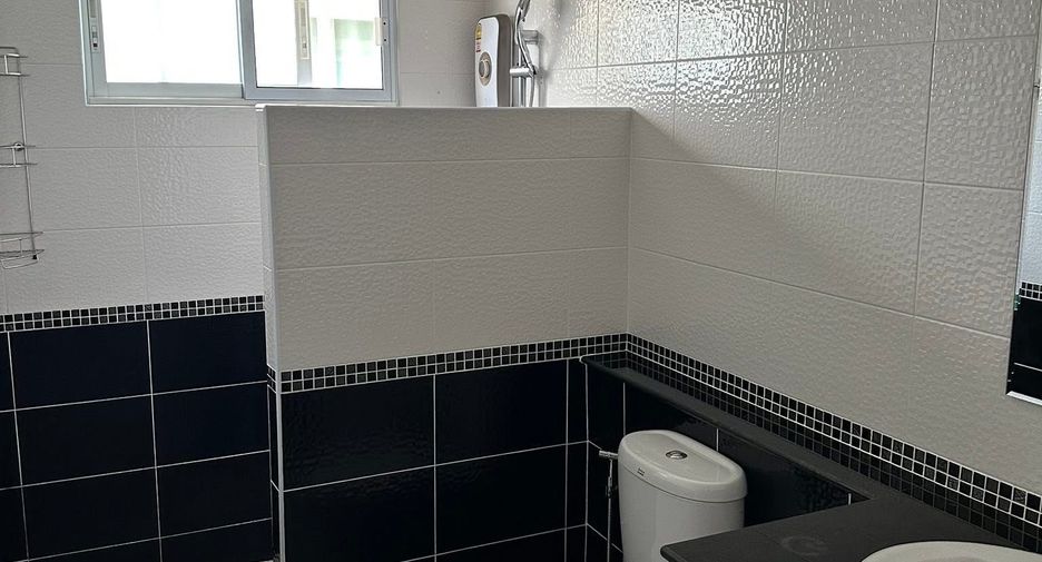 Haus zum Kauf und zur Miete mit 4 Zimmer in San Kamphaeng, Chiang Mai