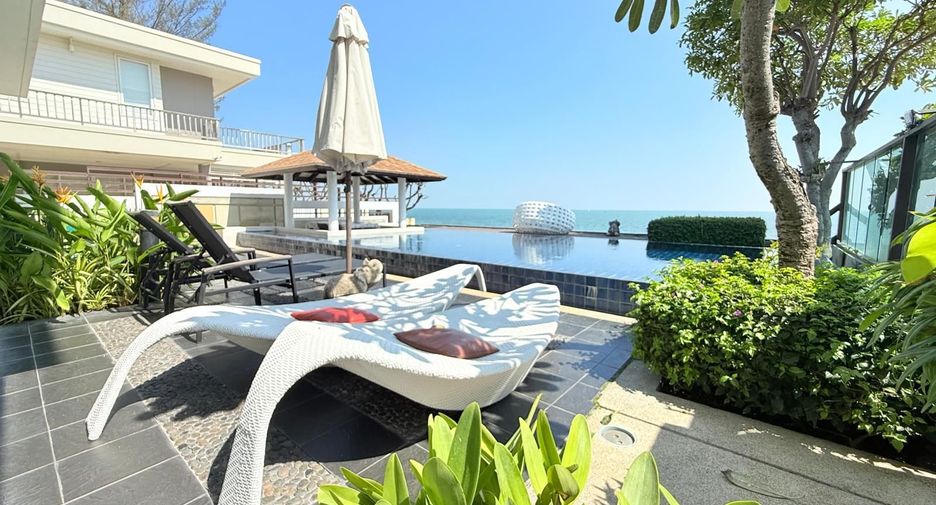 For sale 4 bedrooms villa in Cha Am, Phetchaburi