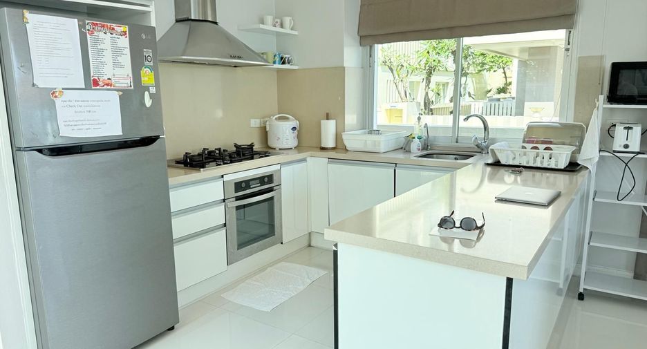 For sale 4 bedrooms villa in Cha Am, Phetchaburi
