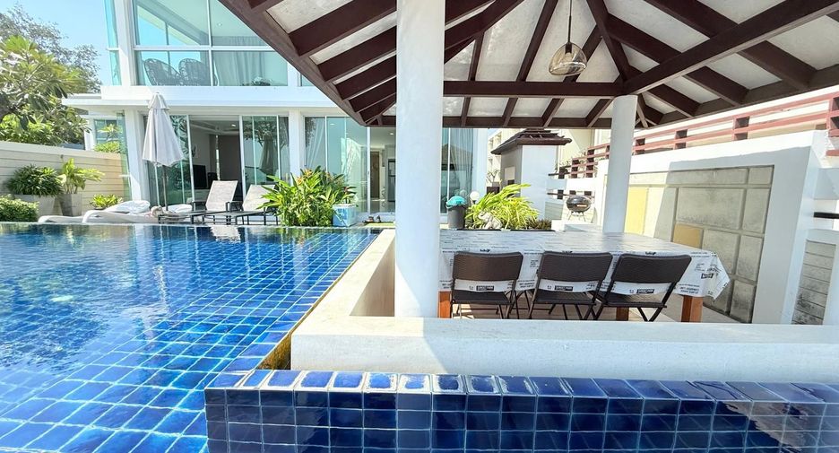For sale 4 bedrooms villa in Cha Am, Phetchaburi