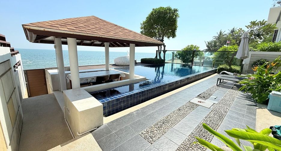 For sale 4 bedrooms villa in Cha Am, Phetchaburi