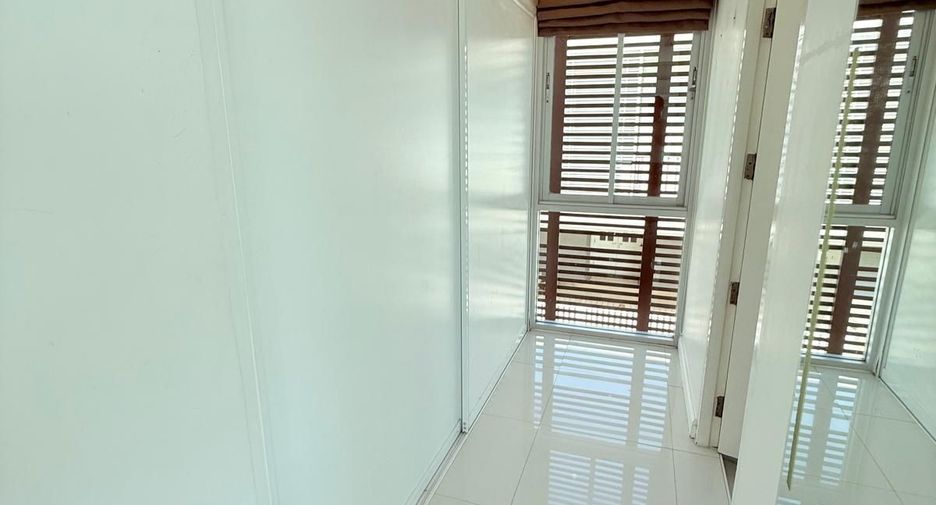 For sale 4 bedrooms villa in Cha Am, Phetchaburi