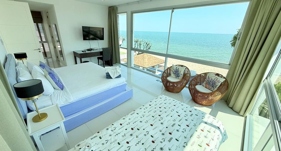 For sale 4 bedrooms villa in Cha Am, Phetchaburi