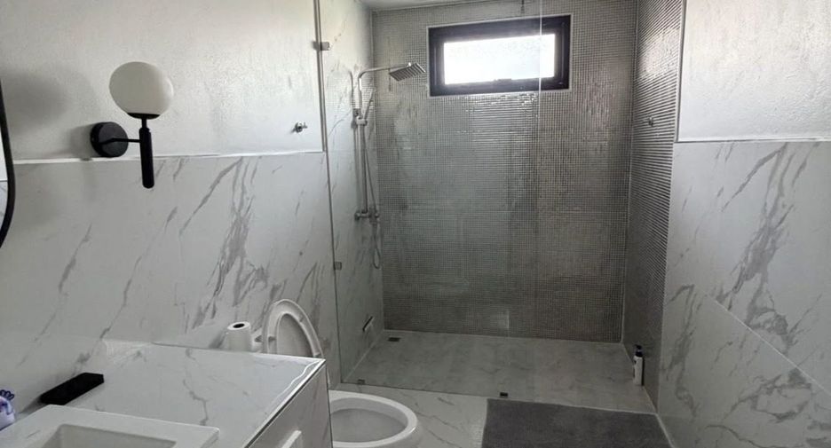 For rent 3 bedrooms house in Bang Lamung, Chonburi