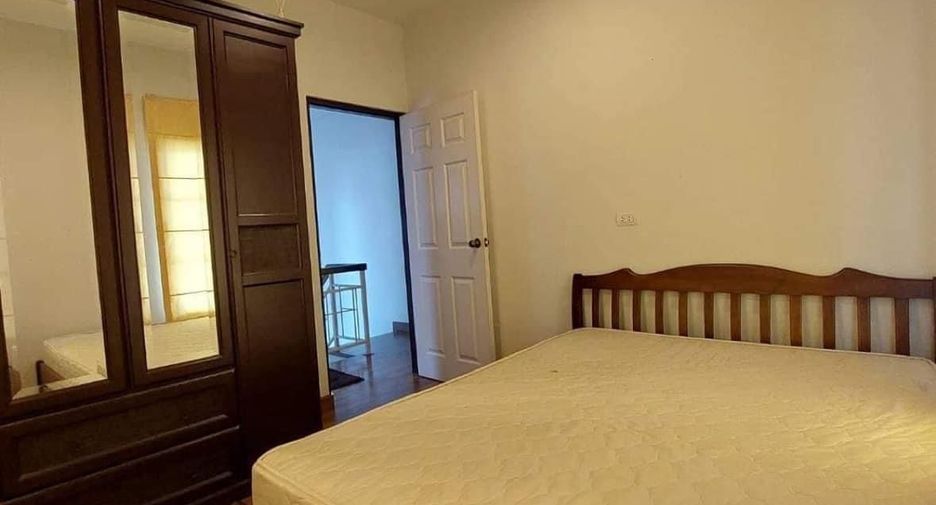 For rent 3 bedrooms house in San Sai, Chiang Mai