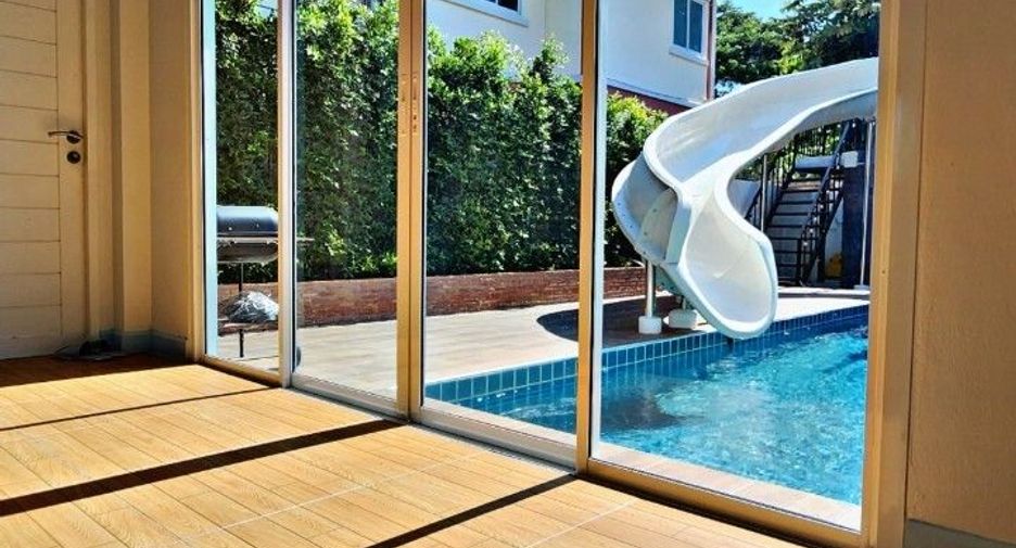 For rent 3 bedrooms villa in Hua Hin, Prachuap Khiri Khan