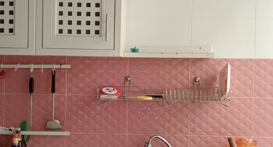 For sale 3 bedrooms townhouse in Khlong Sam Wa, Bangkok