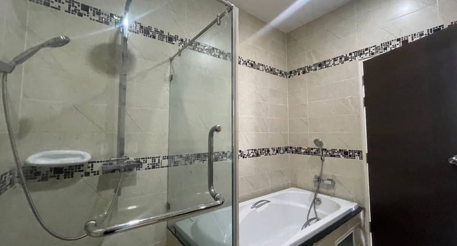 For sale and for rent 2 bedrooms condo in Mueang Chiang Mai, Chiang Mai