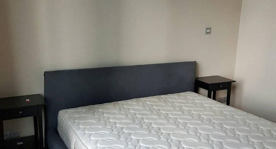 For sale and for rent 2 bedrooms condo in Sathon, Bangkok