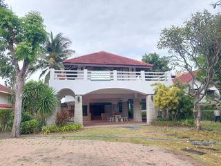 出售 4 卧室 别墅 在 Cha-Am, Phetchaburi