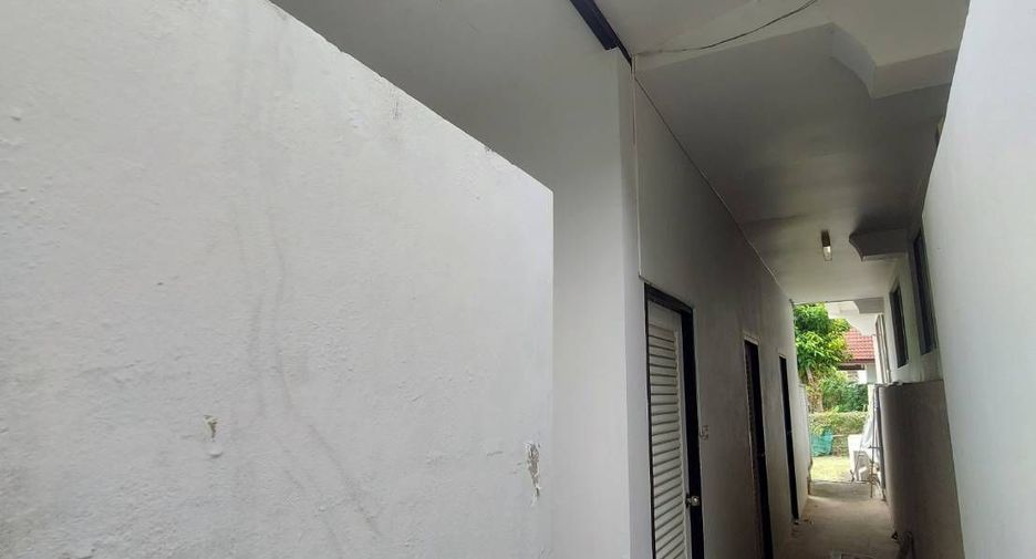 For sale 4 bedrooms villa in Cha Am, Phetchaburi