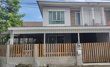 For sale 3 bedrooms townhouse in Sai Mai, Bangkok