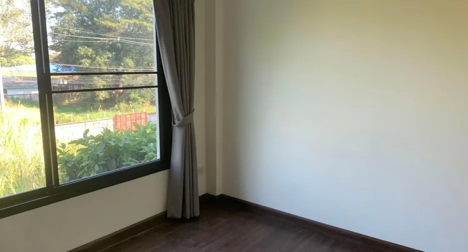 For sale 3 bedrooms townhouse in Mueang Chiang Mai, Chiang Mai