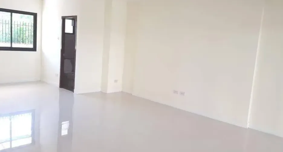 For sale 3 bedrooms townhouse in Mueang Chiang Mai, Chiang Mai