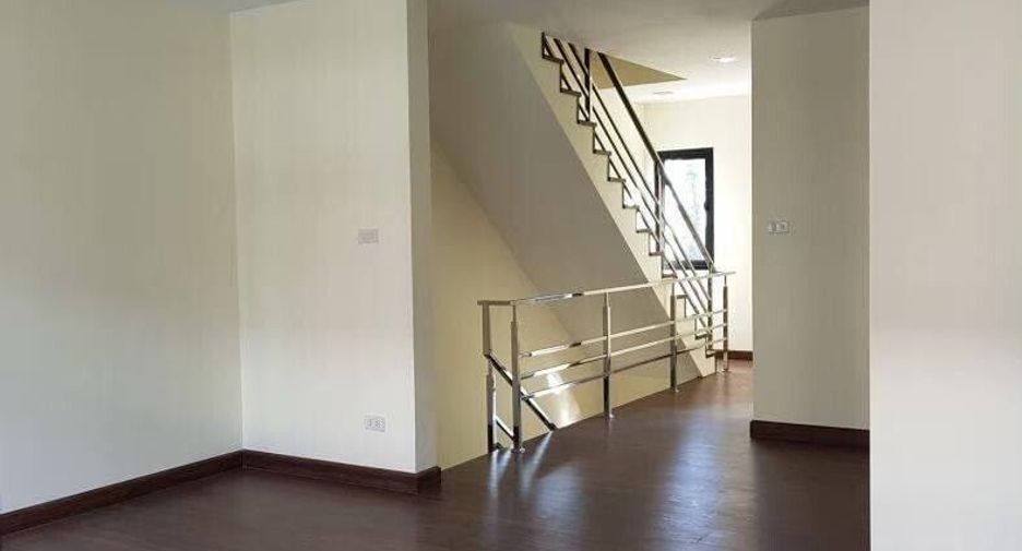 For rent 3 bedrooms townhouse in Mueang Chiang Mai, Chiang Mai