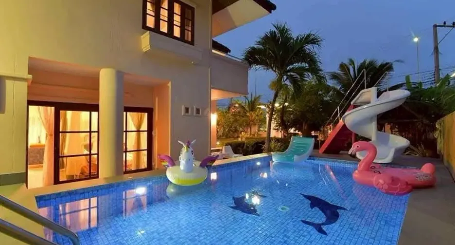 Haus zum Kauf mit 6 Zimmer in Hua Hin, Prachuap Khiri Khan
