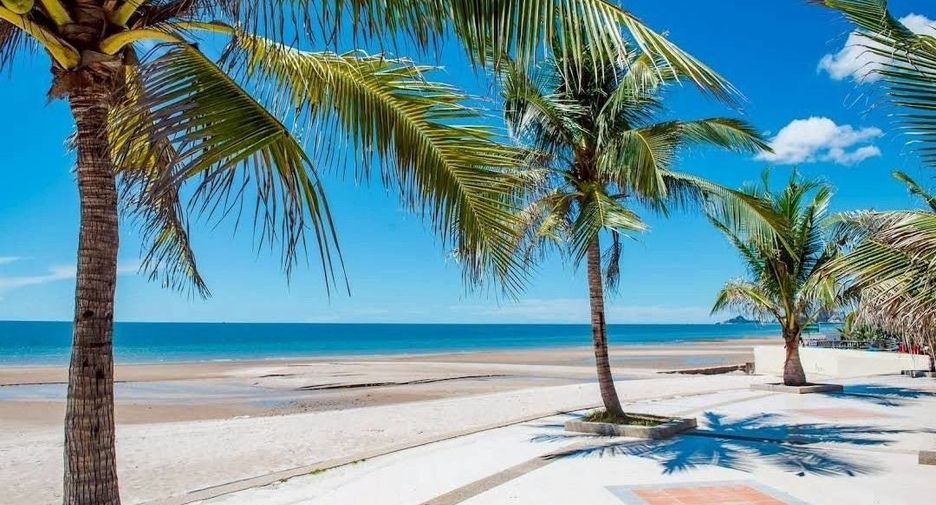 Haus zum Kauf mit 6 Zimmer in Hua Hin, Prachuap Khiri Khan