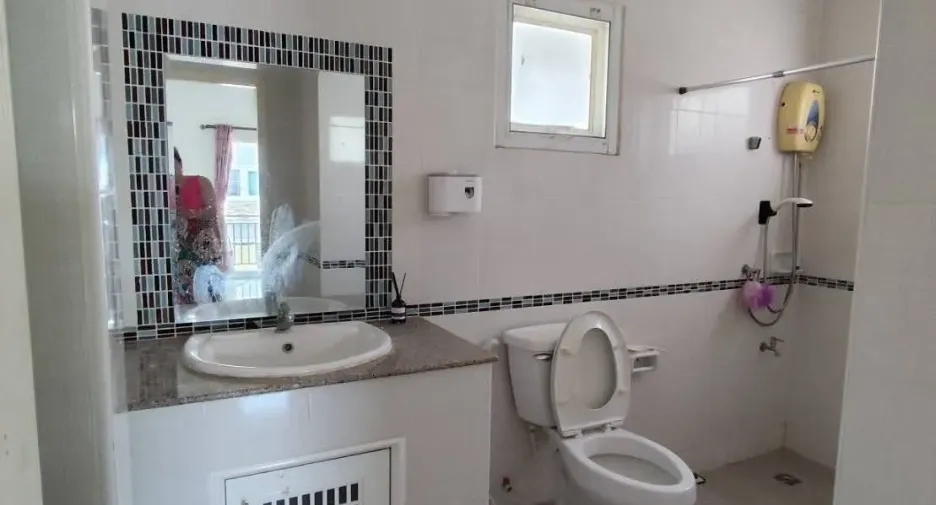 For rent 3 bedrooms house in San Sai, Chiang Mai
