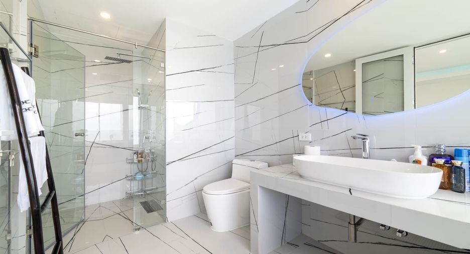 For sale 2 bedrooms condo in Bang Lamung, Chonburi