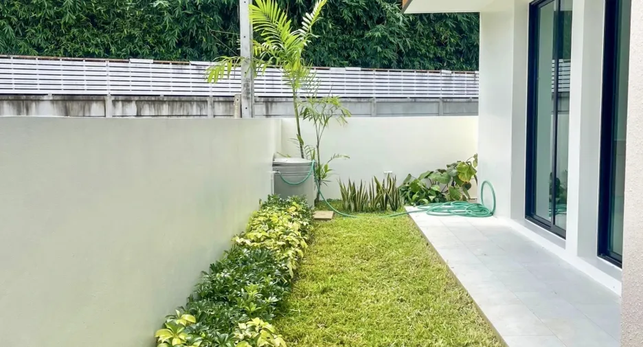 For sale 2 bedrooms house in Mueang Chiang Mai, Chiang Mai
