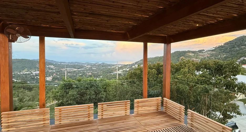 For rent 4 bedrooms villa in Ko Samui, Surat Thani