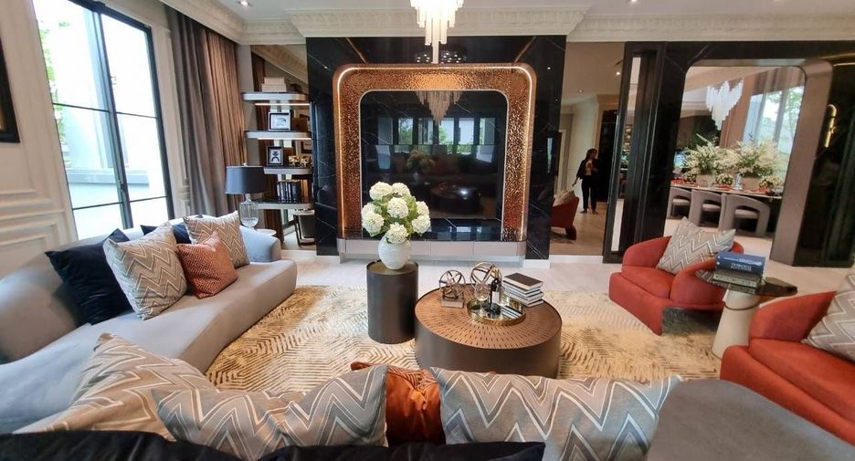 For sale 6 bedrooms house in Bang Khae, Bangkok