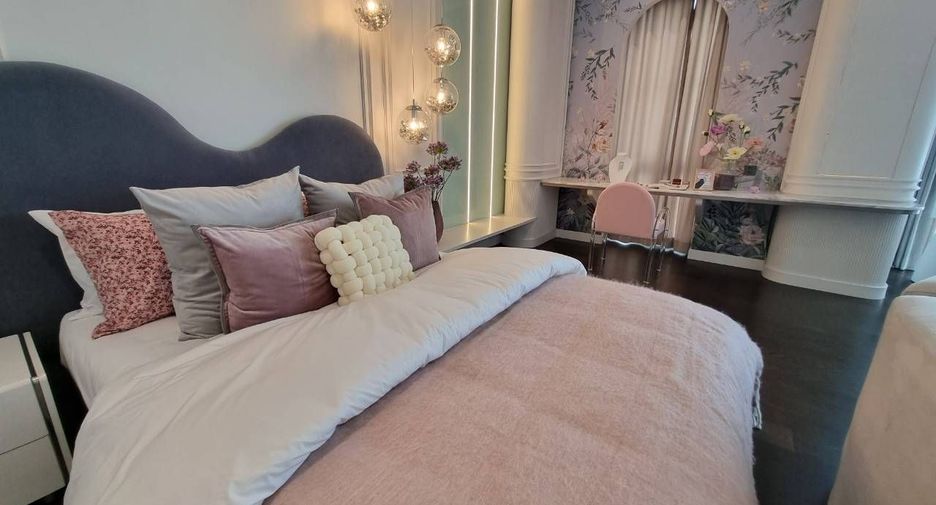 For sale 6 bedrooms house in Bang Khae, Bangkok