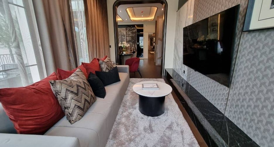 For sale 6 bedrooms house in Bang Khae, Bangkok