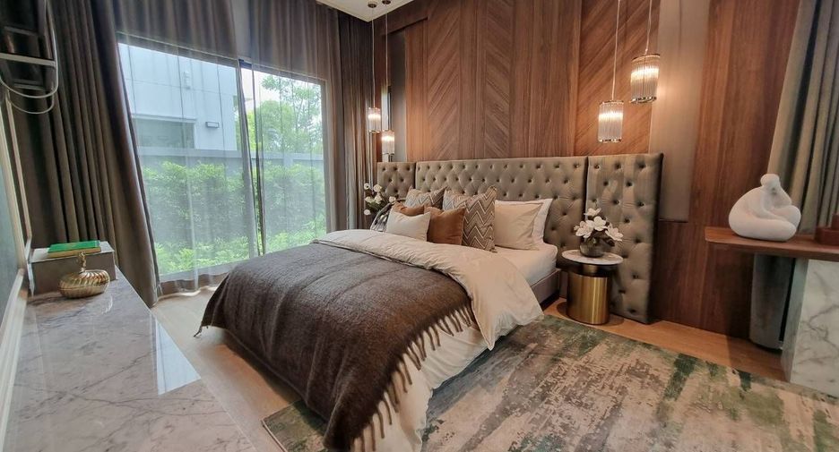 For sale 6 bedrooms house in Bang Khae, Bangkok