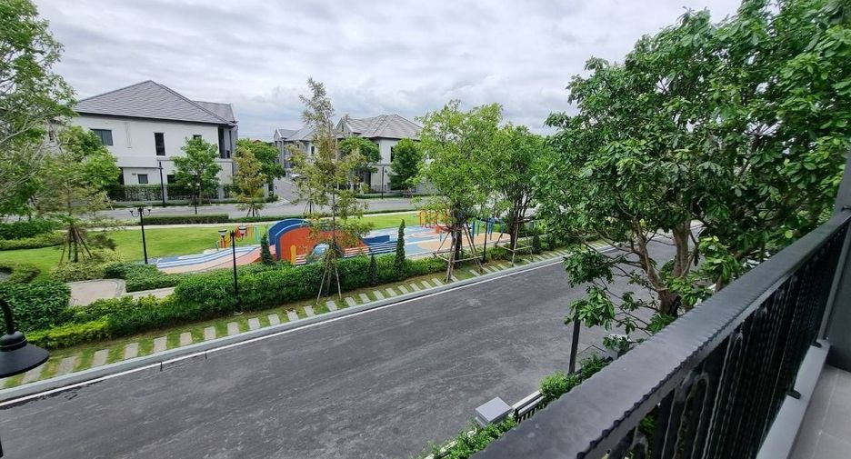 For sale 6 bedrooms house in Bang Khae, Bangkok