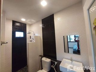 For rent 3 bedrooms house in Saraphi, Chiang Mai