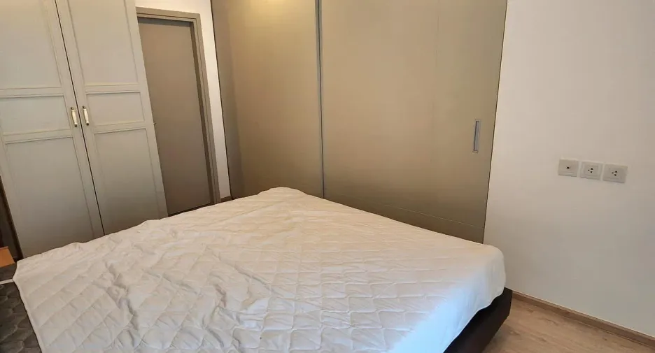 Condo en venta y en alquiler de 1 habitaciones en Bang Rak, Bangkok