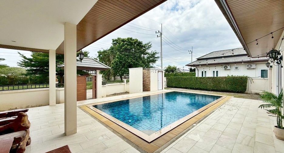 Villa en alquiler de 3 habitaciones en Cha Am, Phetchaburi