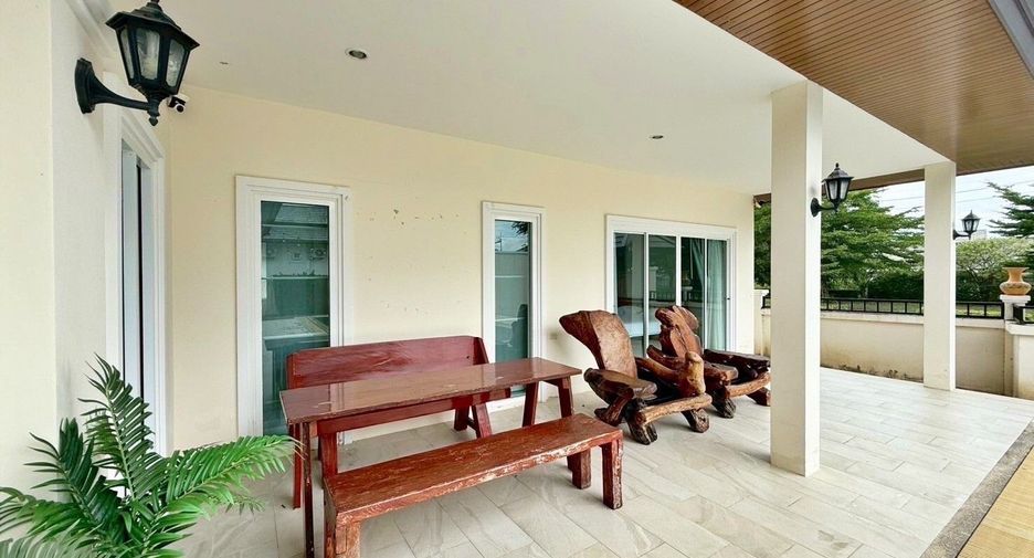 Villa en alquiler de 3 habitaciones en Cha Am, Phetchaburi