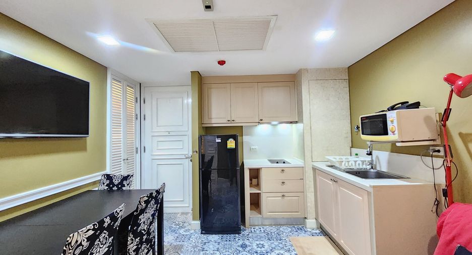For rent 2 bedrooms condo in Hua Hin, Prachuap Khiri Khan