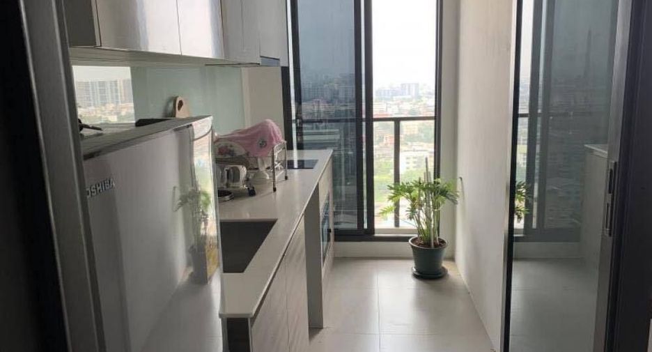 For sale and for rent 2 bedrooms condo in Bang Phlat, Bangkok