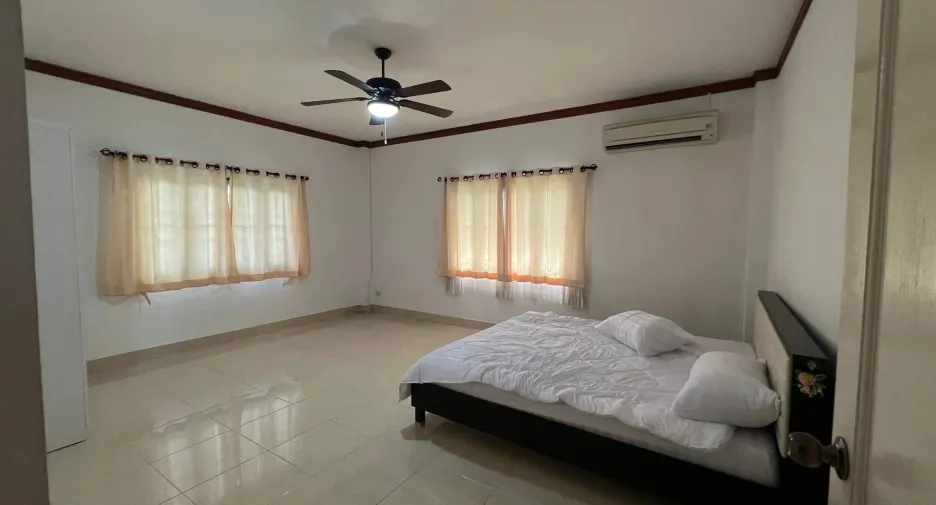 For rent 3 bedrooms house in Hang Dong, Chiang Mai
