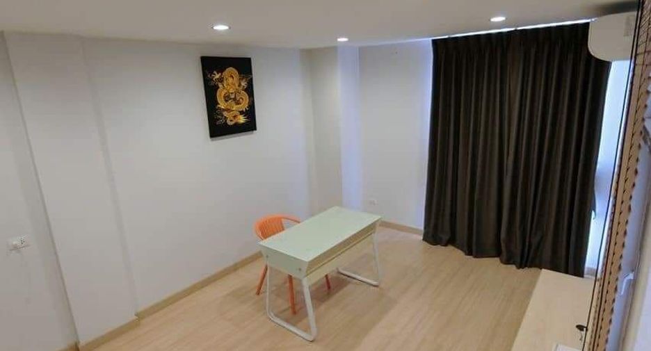 For sale and for rent 3 bedrooms townhouse in Mueang Chiang Mai, Chiang Mai