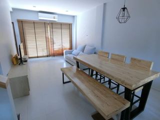 出售 和 出租 3 卧室 联排别墅 在 Mueang Chiang Mai, Chiang Mai